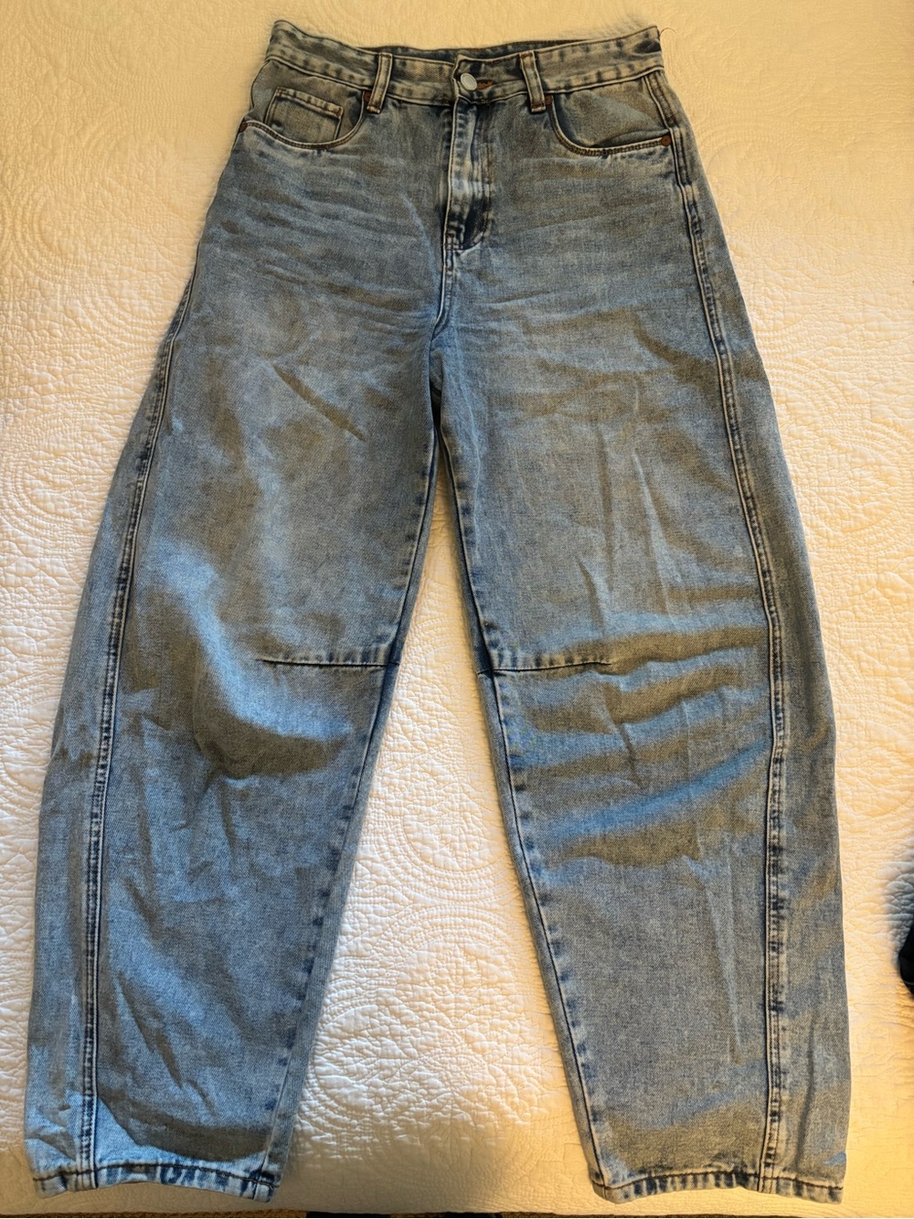 Blank Barrel Leg Jeans acid wash